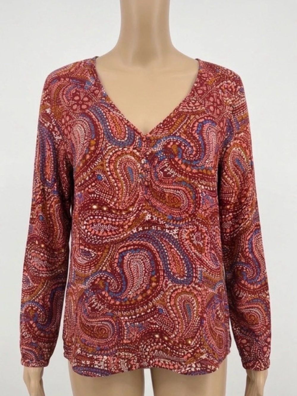 Women's V-Neck Long Sleeve Top in Multi Red Paisley
